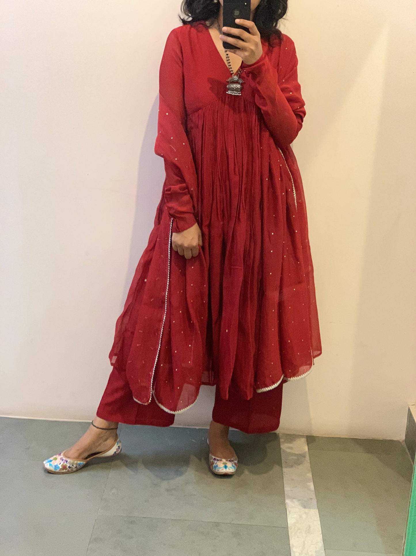 Red chanderi anarkali with churi sleeves Set of 3