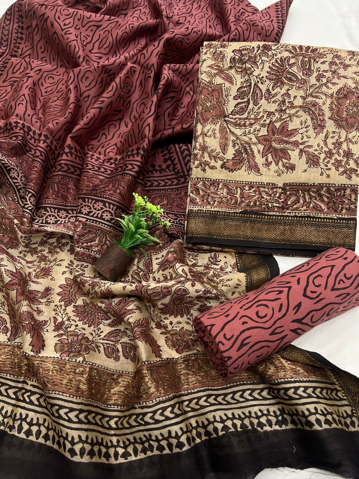 Hand Block Printed Maheshwari Silk Suit